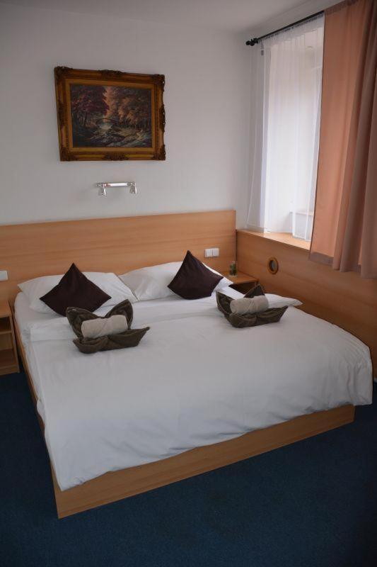 Hotel O.K. 1 Beroun  Exterior photo